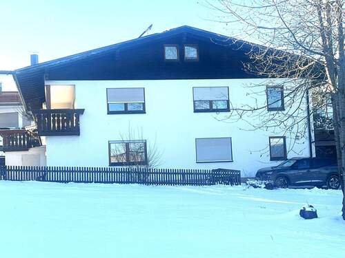 Ansicht.jpg - Großzügiges Zweifamilienhaus mit Doppelgarage, Werkstatt & Garten