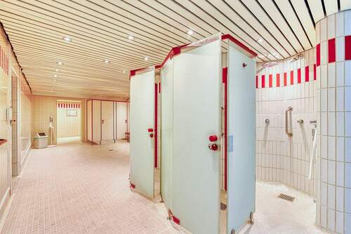 Schwimmbad zur Dusche - 