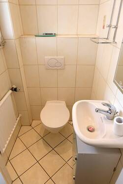 WC EG - 