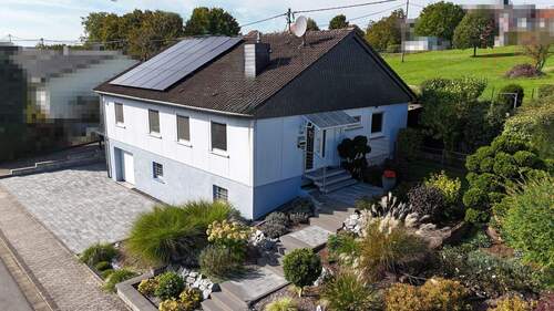 Haus Seite VP - Einfamilienhaus mit Garten in ruhiger Lage von Wallerfangen-Bedersdorf