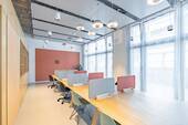 Bild 5 - Flexible Arbeitsplätze mit eigenem Schreibtisch in Spaces Werksviertel