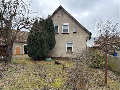 Seitenansicht Haus - Einfamilienhaus mit 105,00 m&sup2; in Boxberg zum Kaufen