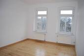 Zimmer mit aufgearbeiteten Dielen - 