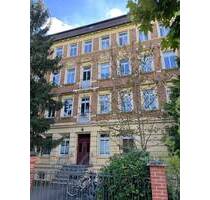 Stattliches Mehrfamilienhaus mit 8 WE in 04860 Torgau zu Verkaufen