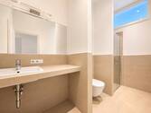 Modernes Badezimmer - 