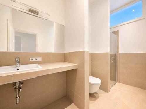 Modernes Badezimmer - 