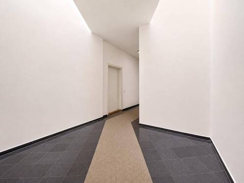 Vor der Wohnung - 