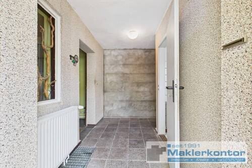 Diele EG - 5 Zimmer Doppelhaushälfte zum Kaufen in Demmin / Deven