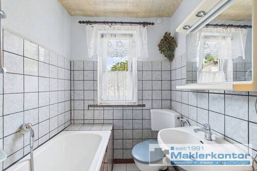 Badezimmer EG - Doppelhaushälfte mit 112,00 m² in Demmin / Deven zum Kaufen