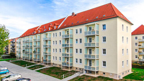 Ansicht 1 - 5 Zimmer Etagenwohnung zur Miete in Zwickau