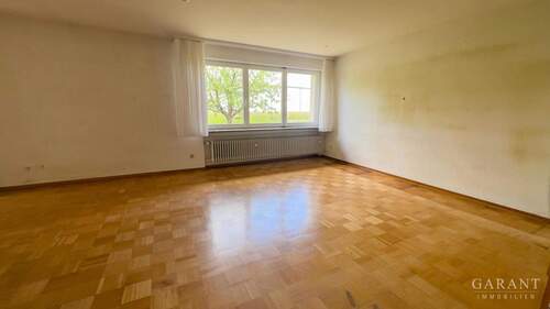Wohnzimmer 2 - 6 Zimmer Einfamilienhaus in Gschwend