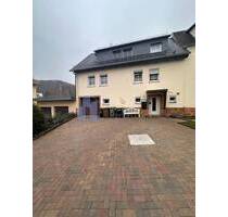 Modernisierte DHH mit Wohlfühlambiente in guter Lage von Habichtswald-Dörnberg - Habichtswald / Dörnberg