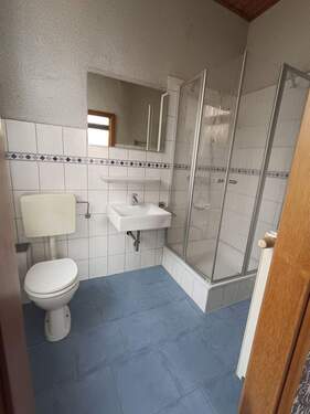 Duschbad (abgehend von Zimmer 1) - 