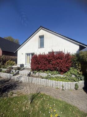 Ansicht vorne - Einfamilienhaus auf Erbpachtgrundstück