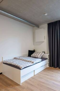 Schlafen - Etagenwohnung mit 31,10 m&sup2; in Köln zur Miete