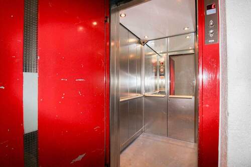 Fahrstuhl - 