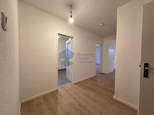 Flur - 2 Zimmer Etagenwohnung in Wolfsburg