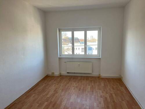 Wohnzimmer - 2 Zimmer Etagenwohnung zur Miete in Erfurt