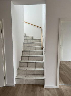 Treppe OG zum DG - 