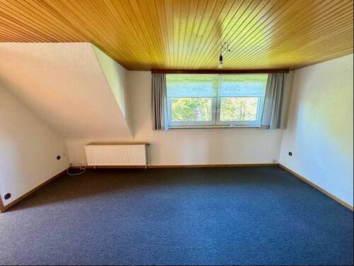 Wohnzimmer - 3 Zimmer Etagenwohnung zum Kaufen in Itzehoe