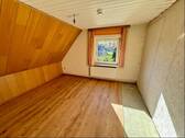 Zimmer 1 - 3 Zimmer Etagenwohnung in Itzehoe