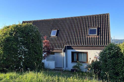 Hausansicht Eingangsseite - 