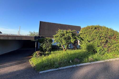 Hausansicht Straßenseite - Etagenwohnung mit 37,00 m&sup2; in Esslingen zum Kaufen