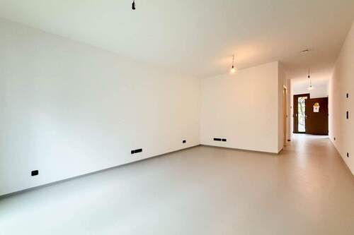 Wohnbereich - 1 Zimmer Etagenwohnung in Berlin