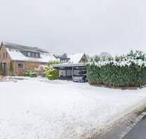 Großzügiges Einfamilienhaus mit Einliegerwohnung und Vollkeller in ruhiger Lage in Lohe-Föhrden
