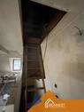 Treppe zum Spitzboden - 