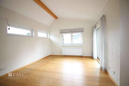 Wohnzimmer - Einfamilienhaus mit 244,60 m&sup2; in Bremen zum Kaufen