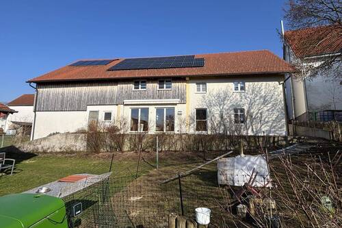 Westseite - 8 Zimmer Bauernhaus, Landhaus zum Kaufen in Penzing