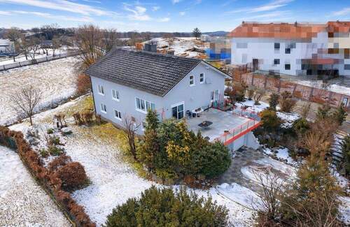 Drohenaufnahme - 3 Zimmer Einfamilienhaus zum Kaufen in Traitsching