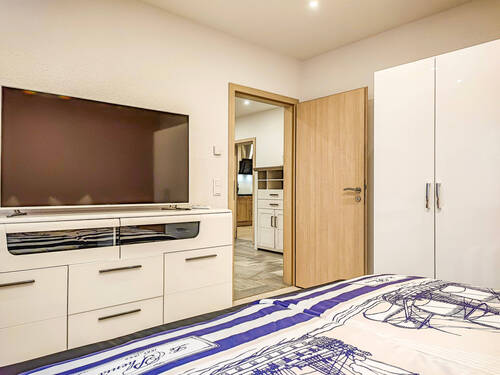 2. Schlafzimmer - 