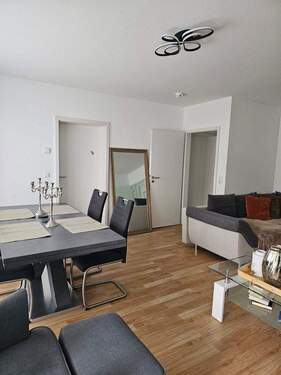 Wohn- und Essbereich - 