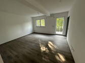 Wohnzimmer - 4 Zimmer Etagenwohnung zum Kaufen in Rohrbach