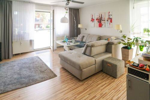 Wohnzimmer - Etagenwohnung mit 66,50 m&sup2; in Berlin zum Kaufen