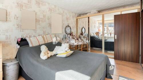 1. OG Schlafzimmer 2 2 - 