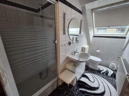 Duschbad Dachgeschoss - 