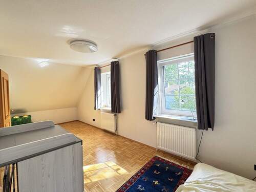 Kinderzimmer im OG - 