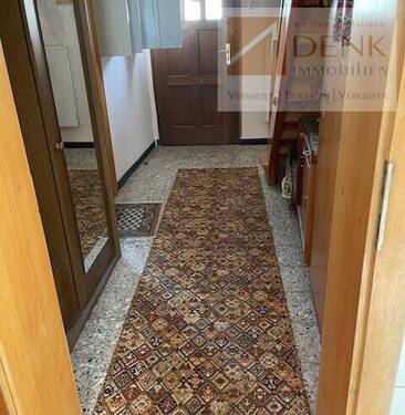 Wohnung 1, Eingangsbereich u. Flur - 