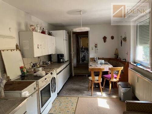 Wohnung 1, Küche mit direktem Zugang zum Anbau - 