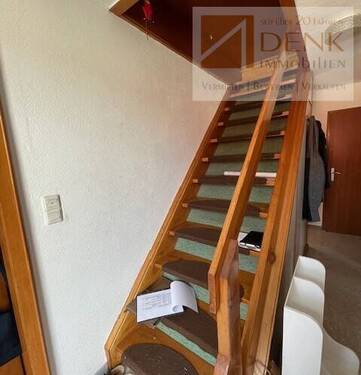 Treppenaufgang zum Dachgeschoss - 