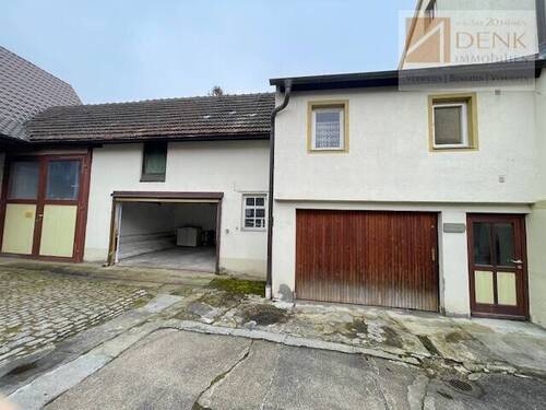 Außenansicht, Bild 5 - 1 Zimmer Mehrfamilienhaus, Wohnhaus zum Kaufen in Eisingen