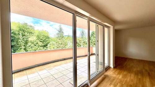 Balkon - 3 Zimmer Etagenwohnung in Baden-Baden