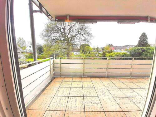 großer Balkon - 