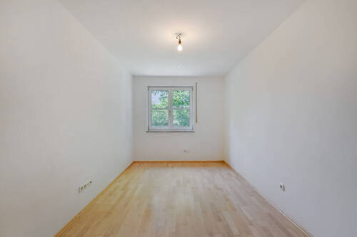 Arbeits-/Kinderzimmer - 