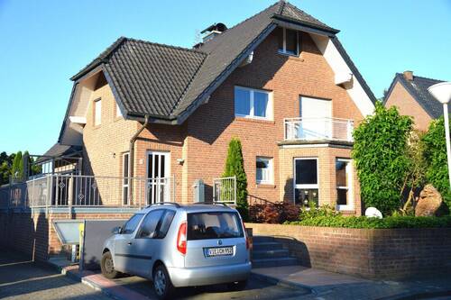 Ansicht von der Straße - 1 Zimmer Einfamilienhaus zum Kaufen in Nettetal-Breyell