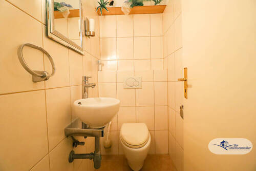 WC - 