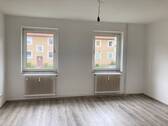 Wohnzimmer - 3 Zimmer Etagenwohnung zur Miete in Salzgitter